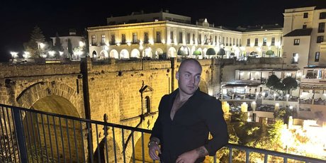 Shane Francis star pornographic images