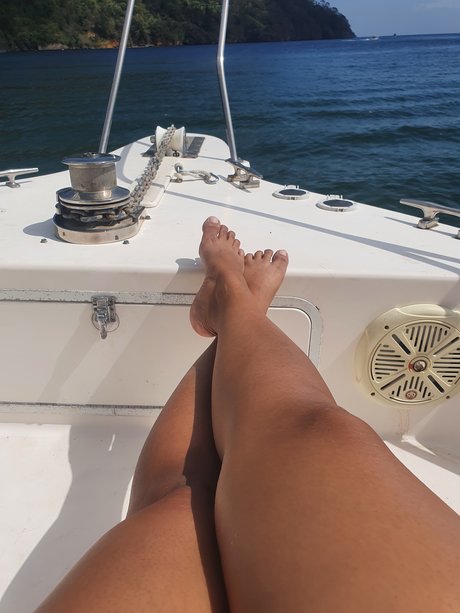 Bubblegumbfeet sex star pictures