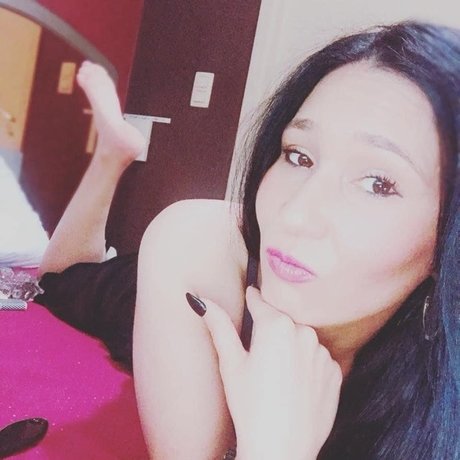 SarahSarah model hot gallery