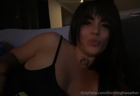 NjsFinest adult model img