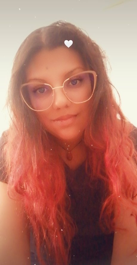 annika matyus hot star photo