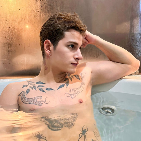 Rodolfo Wulf erotic model gallery