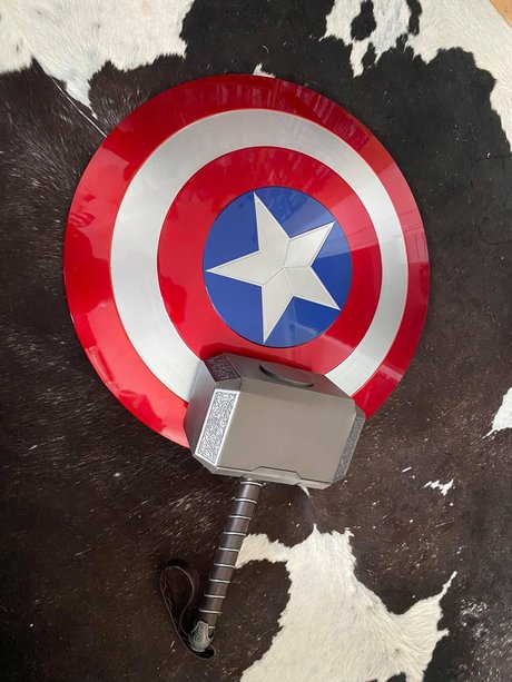 Cosplay delight hot actress photos