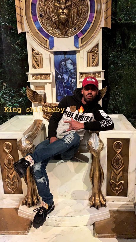 Shellz pornstar hot photos