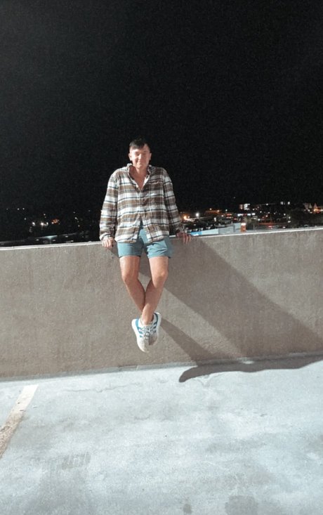 Cameron Weimert model nude pic