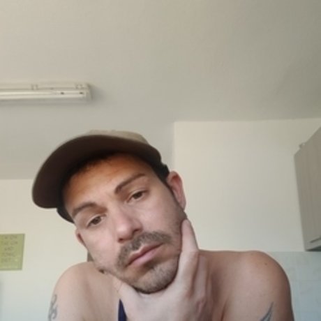 Englad1 porn model photo