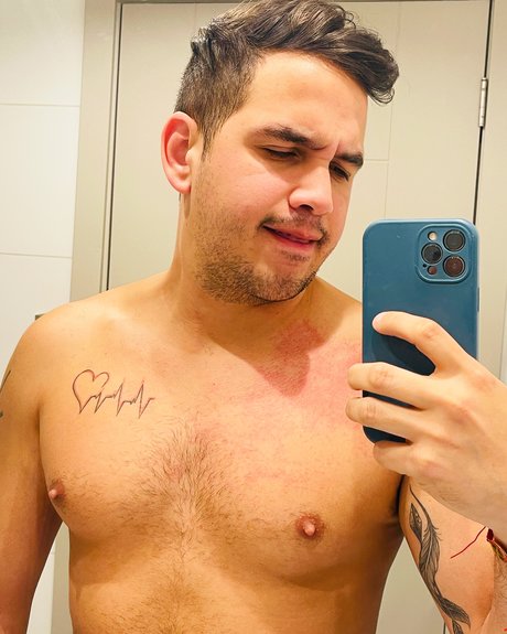 Lkarlos perfect star photo