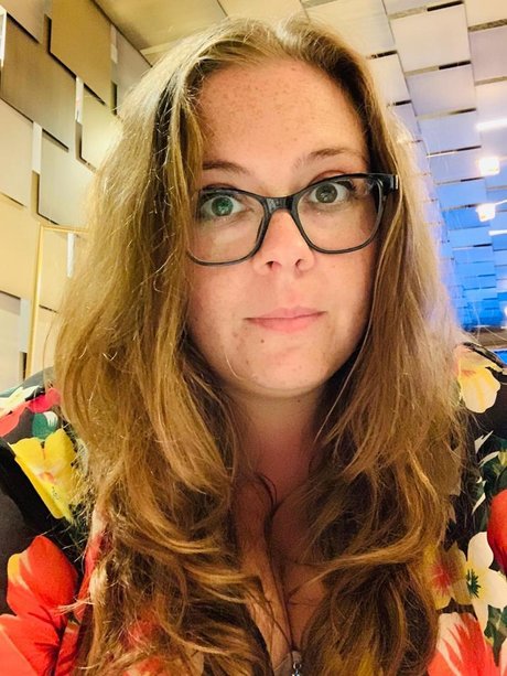 Bellatrix curve nudes star pics