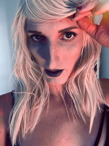 Ts Montana Wolf pornstar image