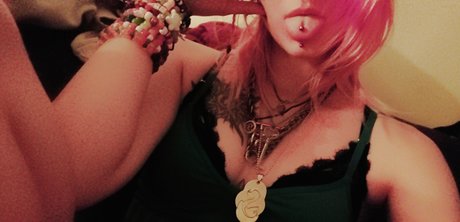 PINKY naked actress pic