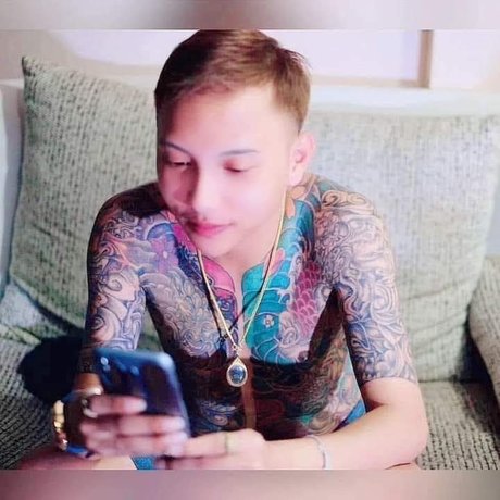 Khanin pornstar nude pic