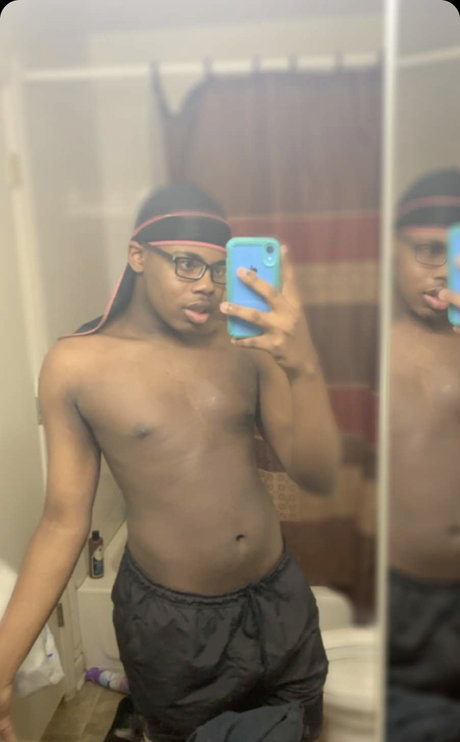 TheKardashian model erotic archive