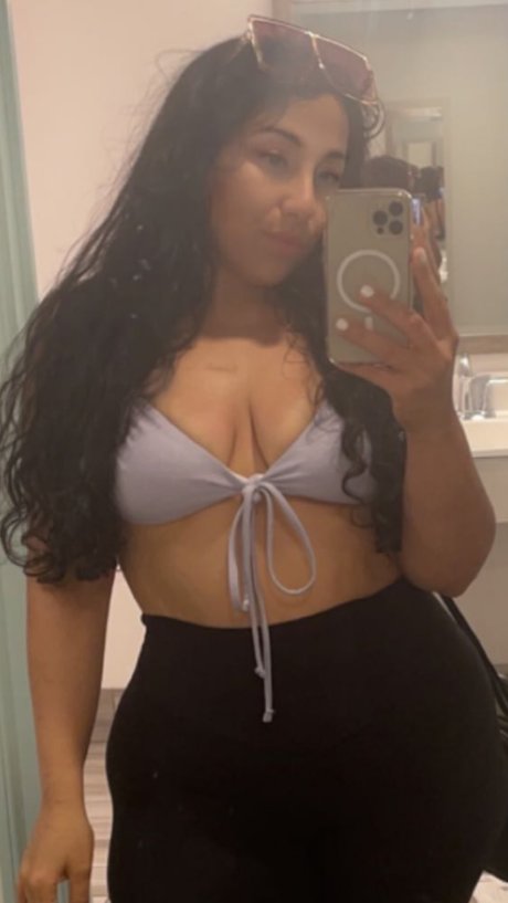 Telhas nice pornstar picture