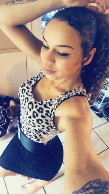 Ray Lynn_ pornographic model photos