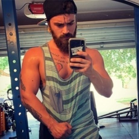 u7839597 model porn pics