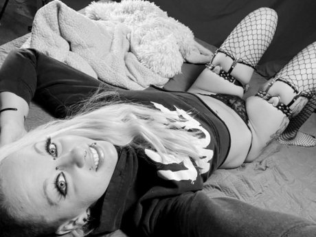 GothiccPrincess hot actress img