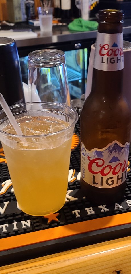 Stoof Holmes high quality star image