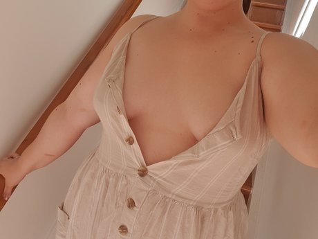 Sierra Skies exclusive pornstar galleries