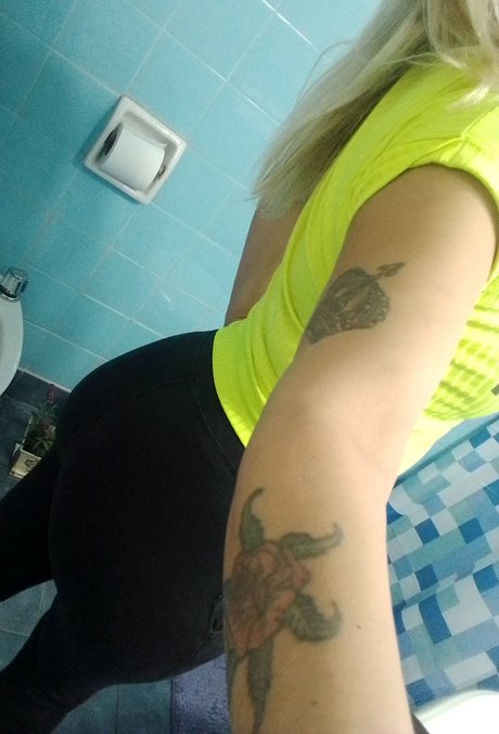 Raquel Hot Arg_ pornstar hot photos