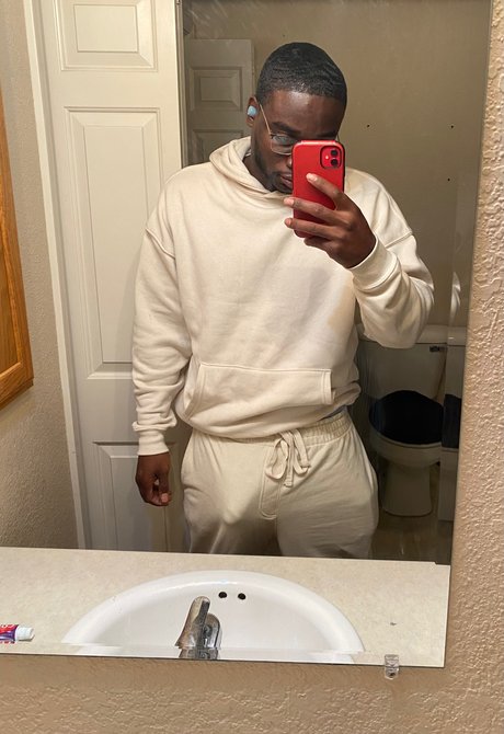 DangerZone_ star erotic pic