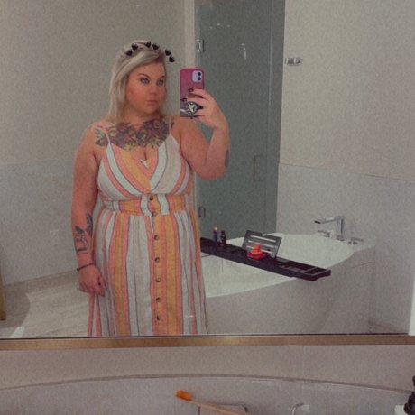 Rose Montgomery perfect model photo