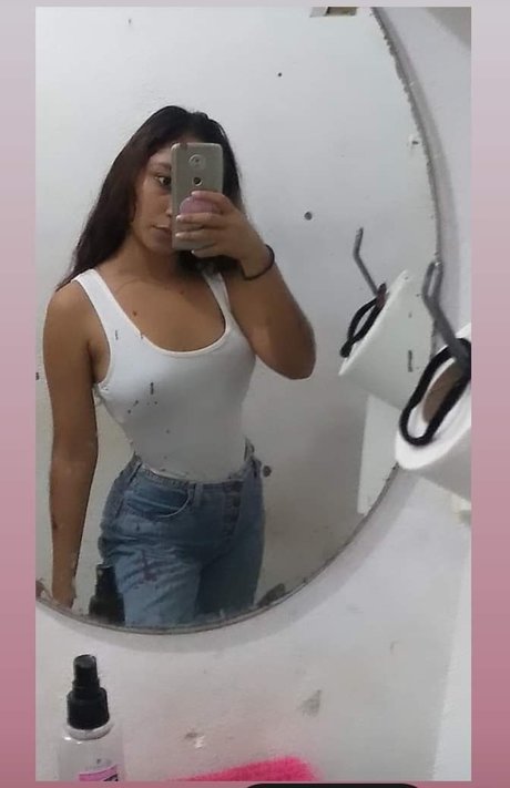 Bebecita mala nudes star pic