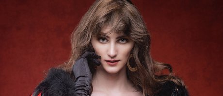 Stacy Cay naked model images