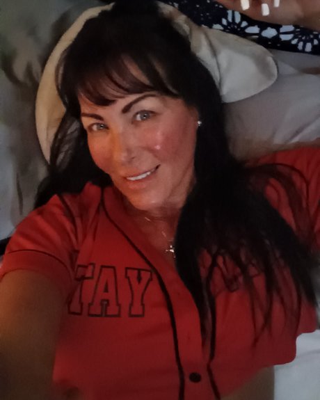 Christina Porrcea naked star pic