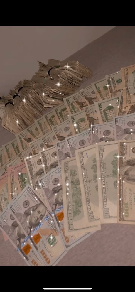 Tatted Beautyy sex actress images