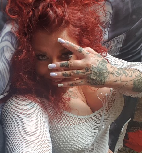 Julie Salt nudes model images