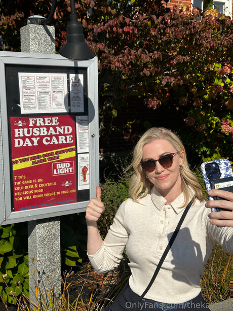 _Katy Kat_ top actress image