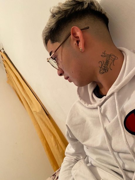 Tahiel_ model nudes photo