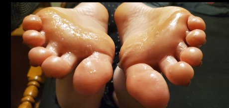 Ginger Hall model naked pic