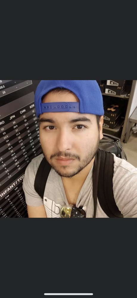 Orlin Home porn model photo