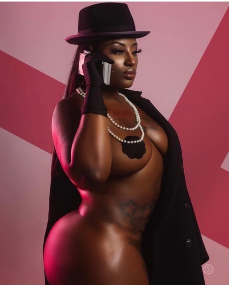 MAMAGOAT xxx pornstar galleries