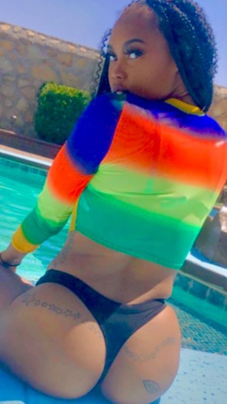 Prince Puppy erotic model pictures