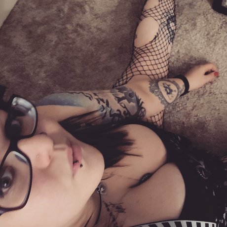 Spooky J naked model gallery