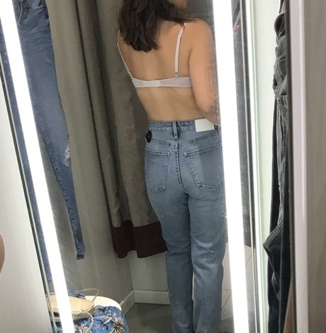 Shanon Doerty star top pic