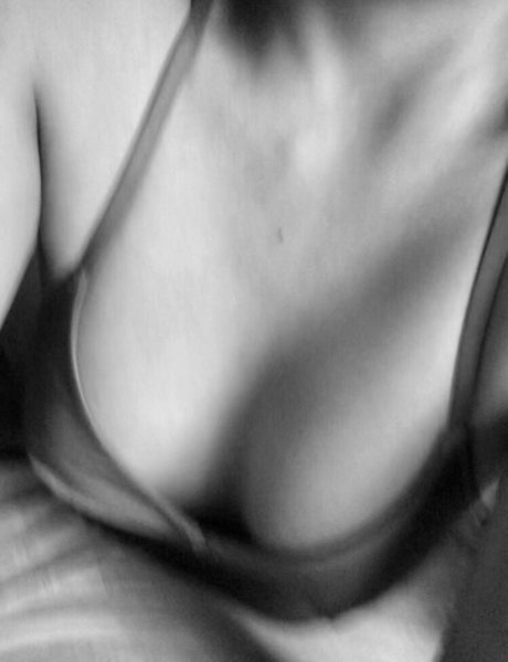 Nuckles nudes model img