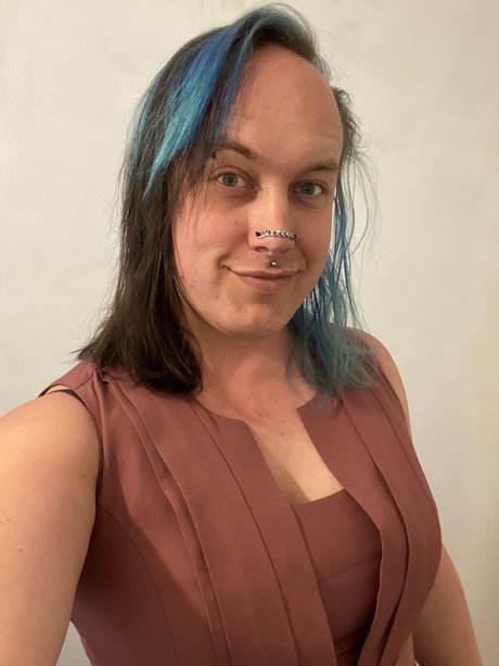 Sutton Sweets pornstar free pictures