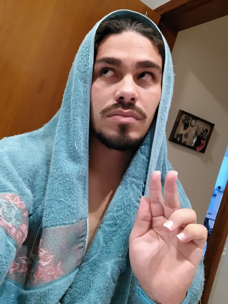 Odranoel model naked img