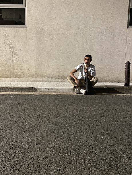 noosh noosh beautiful model image