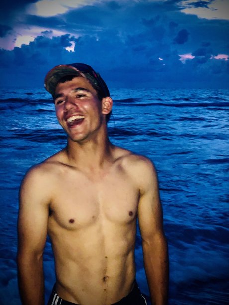 mikael Sandecki perfect star pics