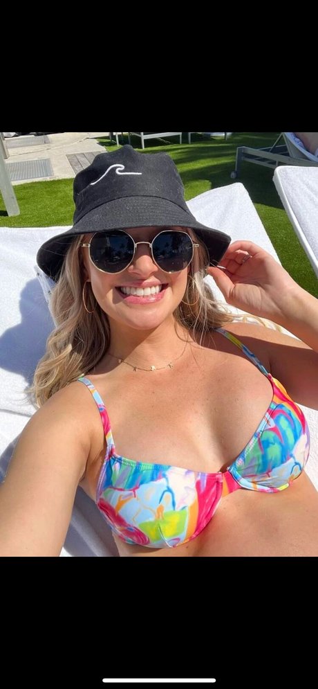 SunshineDaze pornstar naked images