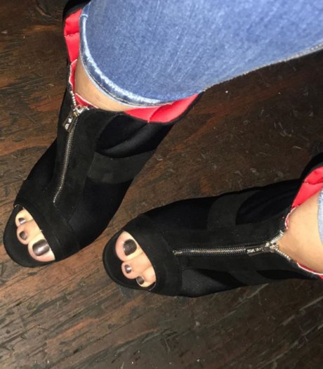 Bunny baby model pretty galleries