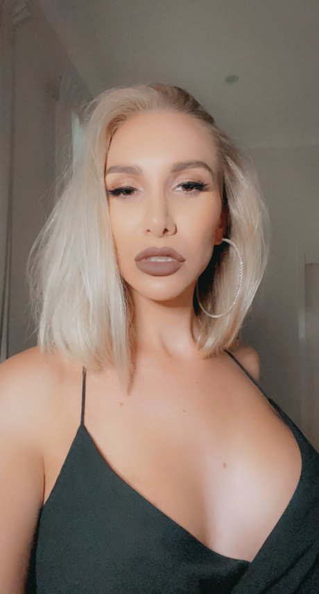 Charli Grey beautiful model photos