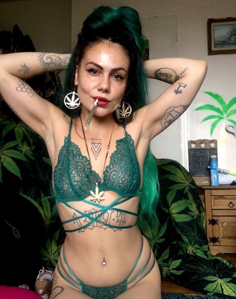 Sweet Mary Jane perfect model picture