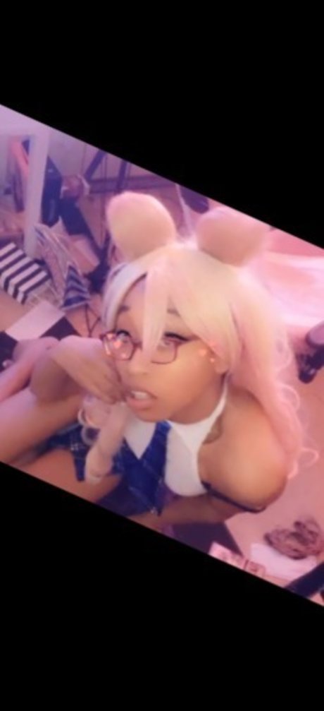 Kitana Katahrena high quality model image