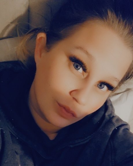 Mrs Rylei star nude pics