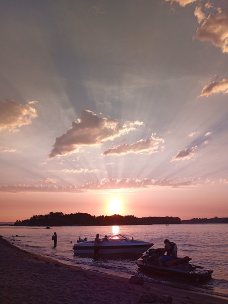 NeonFrostedDreams art model pictures